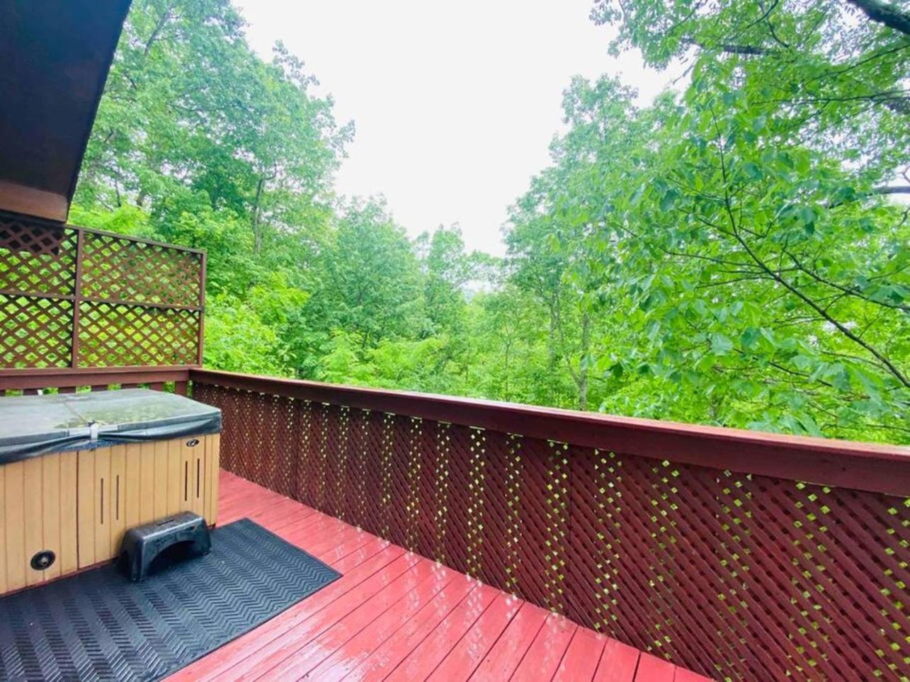 Romantic, Honeymoon Cabin In The Smokies! ガトリンバーグ エクステリア 写真
